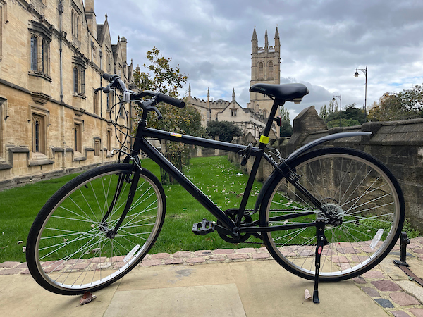 Biking Through Oxford During Study Abroad